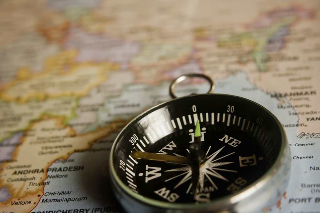 Free compass and map image